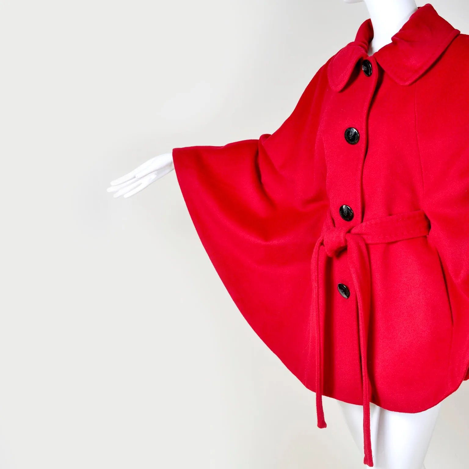 1990s Ellen Tracy Red Wool Vintage Cape S/M