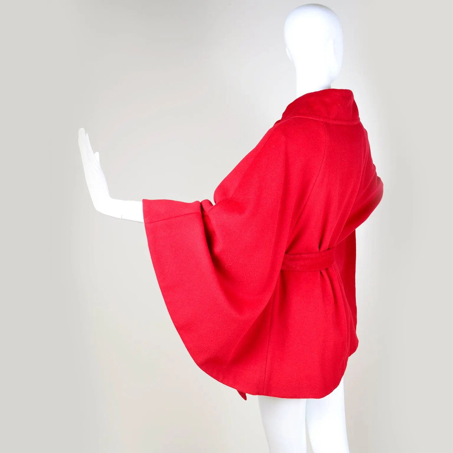 1990s Ellen Tracy Red Wool Vintage Cape S/M