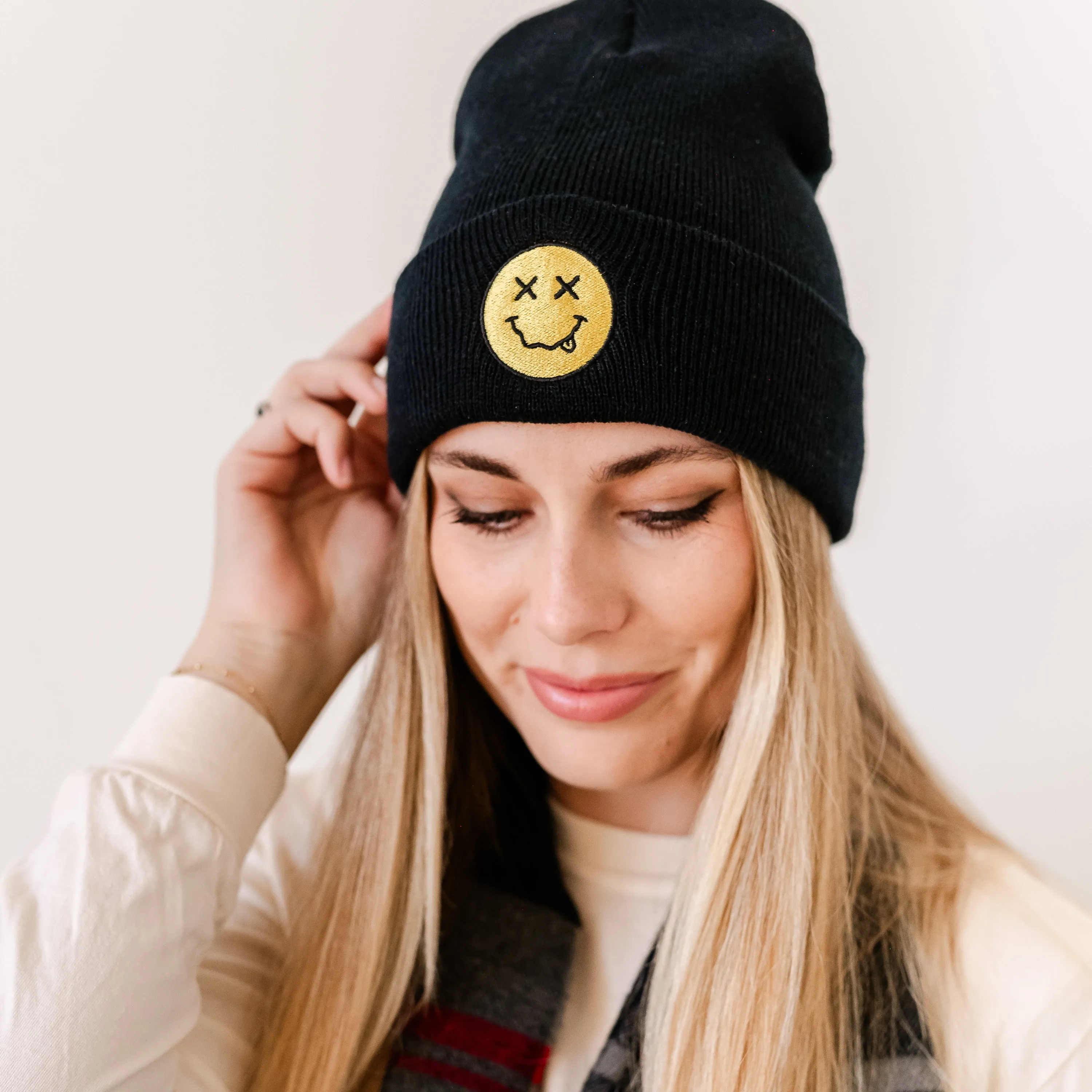 ADULT BEANIE - X Eye Smiley w/ Squiggle Tongue - Black