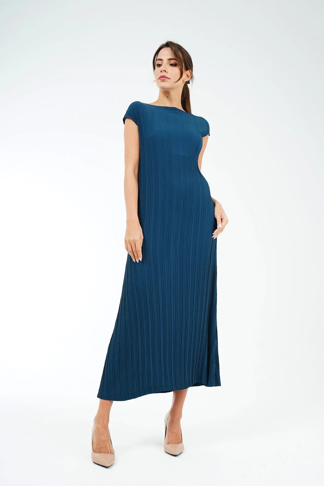 Emmy Sleeveless Pleated Dress