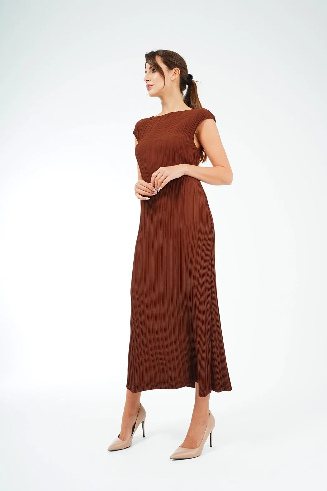 Emmy Sleeveless Pleated Dress