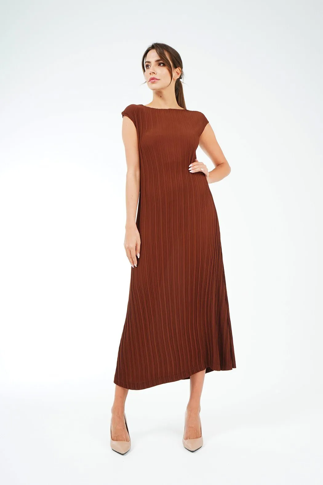 Emmy Sleeveless Pleated Dress