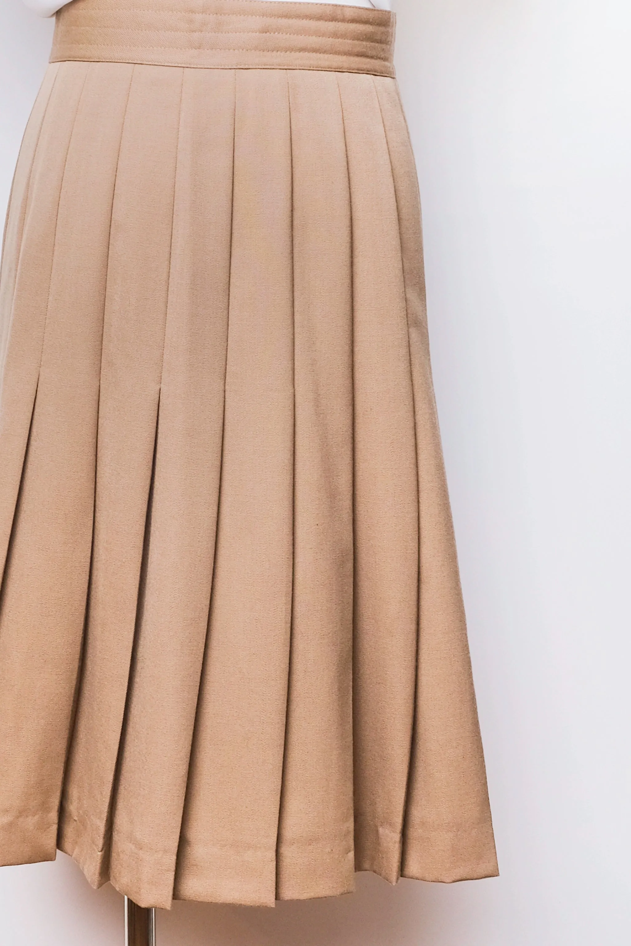 Harvé Benard Ltd Khaki Pleated Wool Skirt US 4, 90's