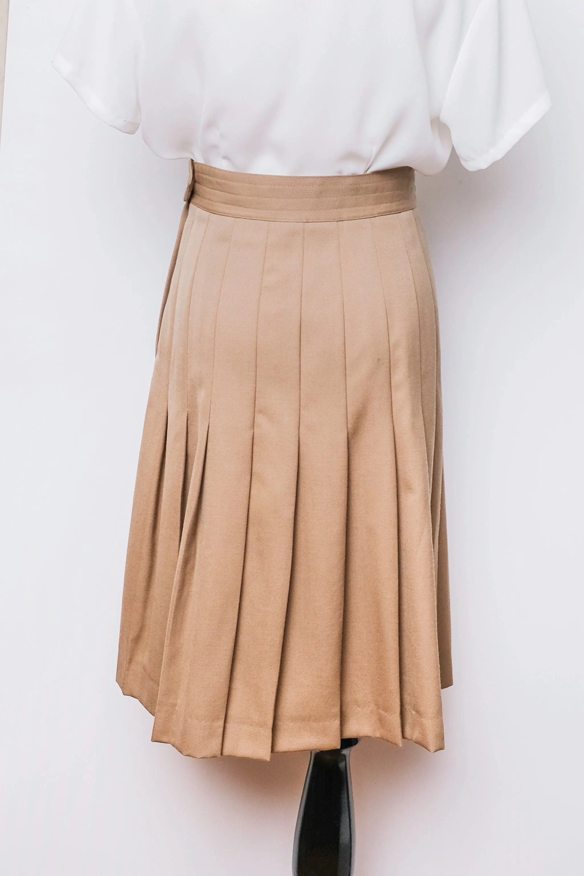 Harvé Benard Ltd Khaki Pleated Wool Skirt US 4, 90's