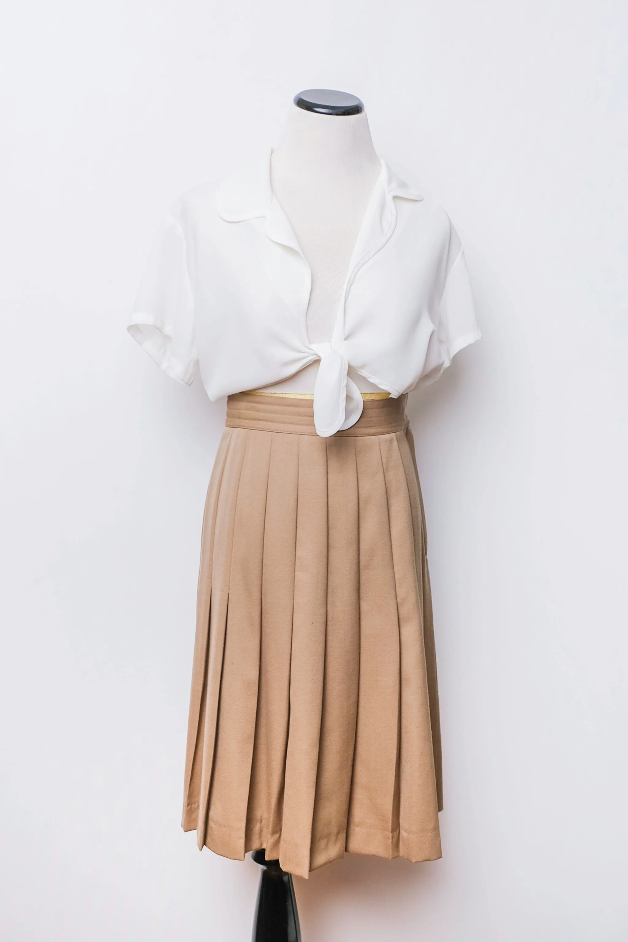 Harvé Benard Ltd Khaki Pleated Wool Skirt US 4, 90's