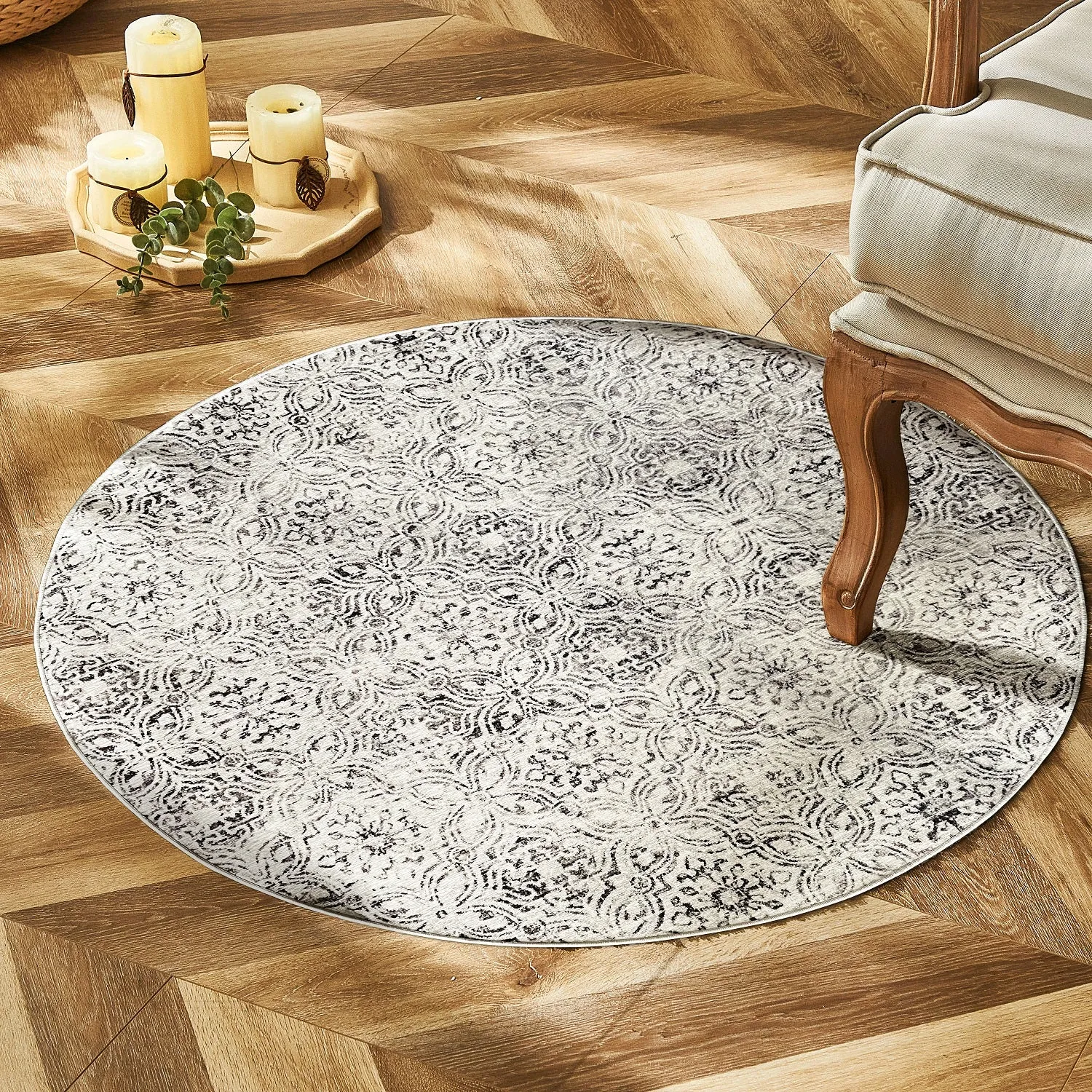 Mozaic Tiles Grey Trellis Distressed Round Non Slip Rug