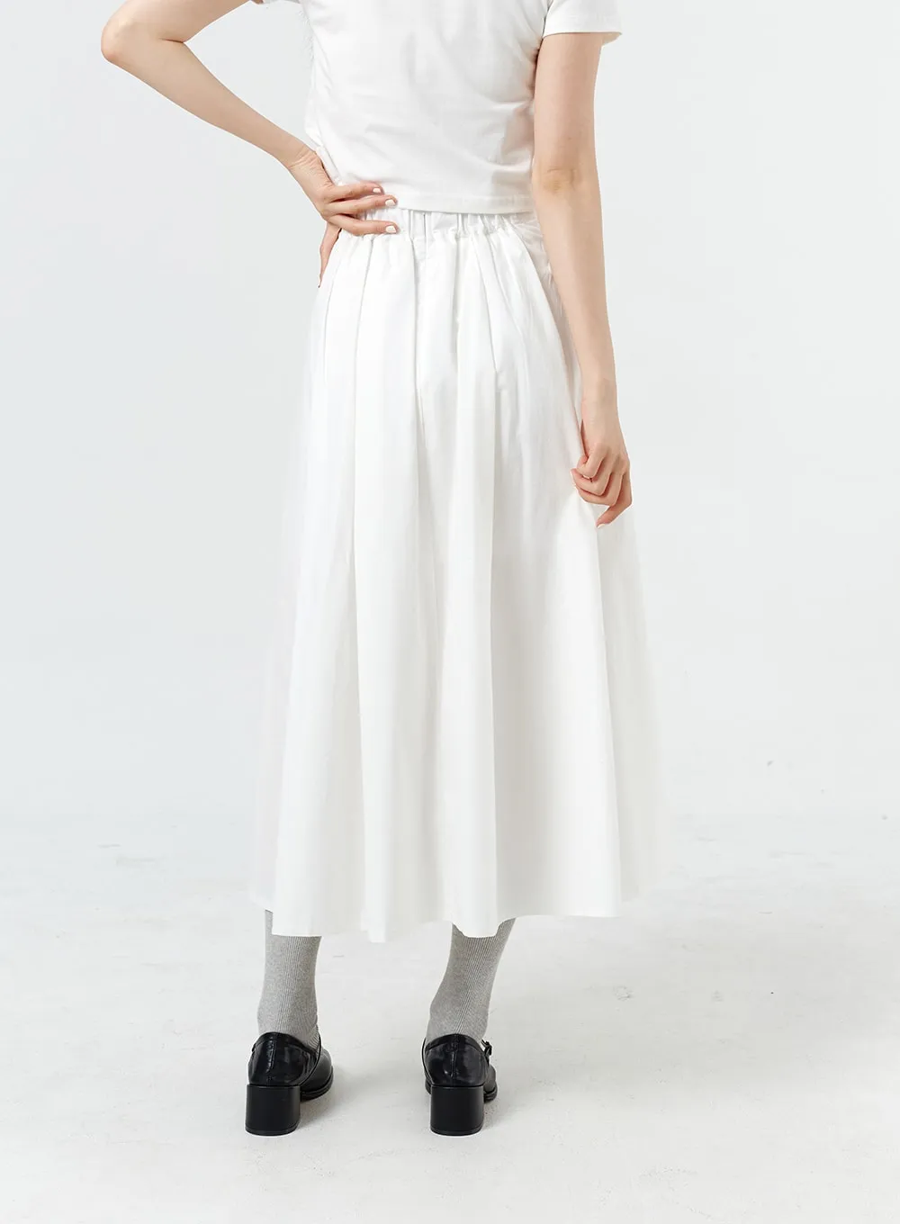 Pleated Maxi Skirt OM321