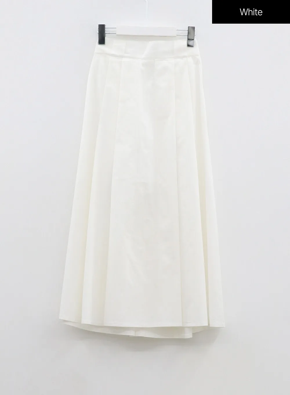 Pleated Maxi Skirt OM321