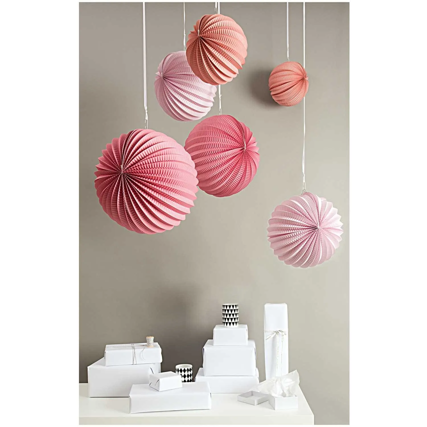 Pleated Paper Lanterns - Blush (3 Pack)