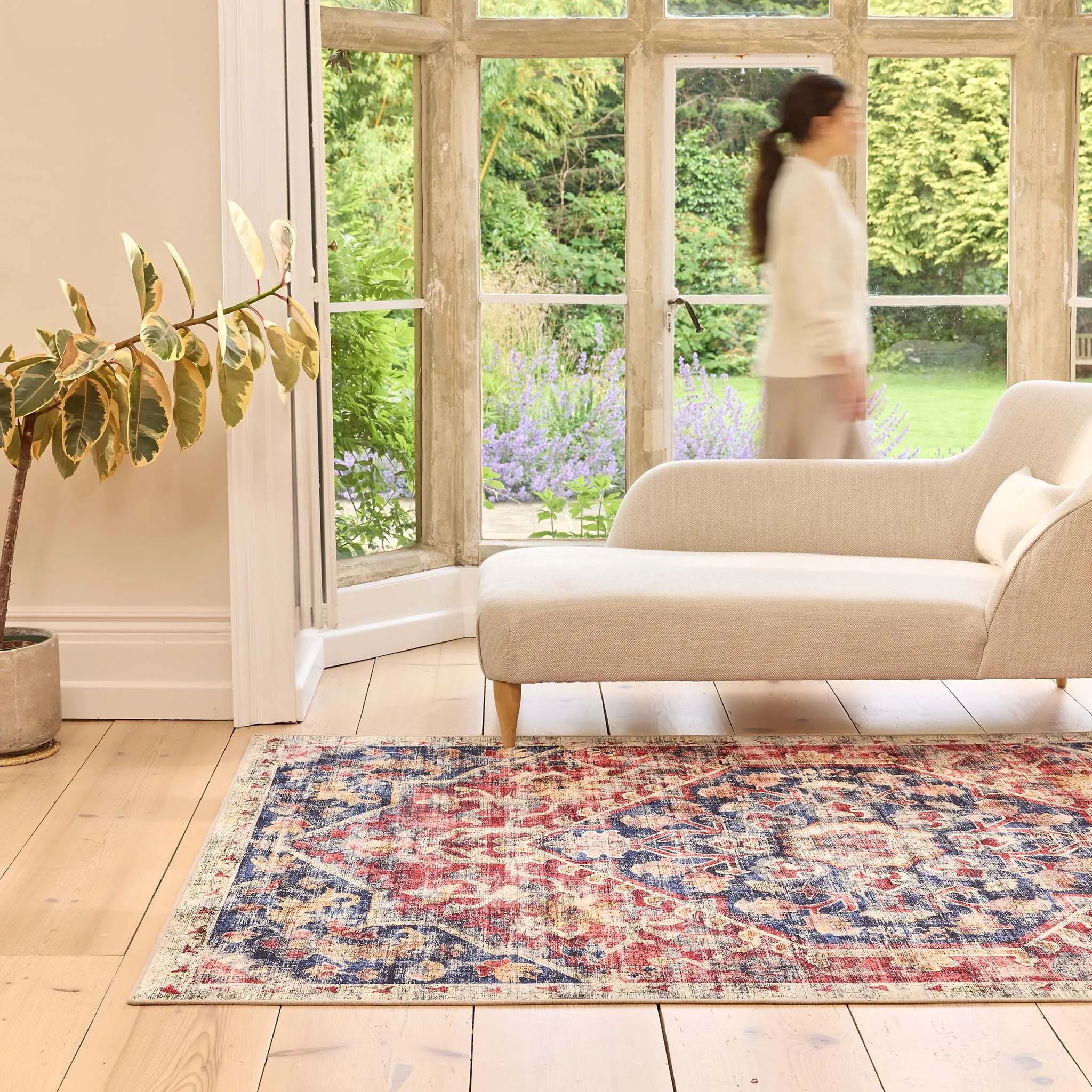 Royal Heritage Eco-Washable Rug