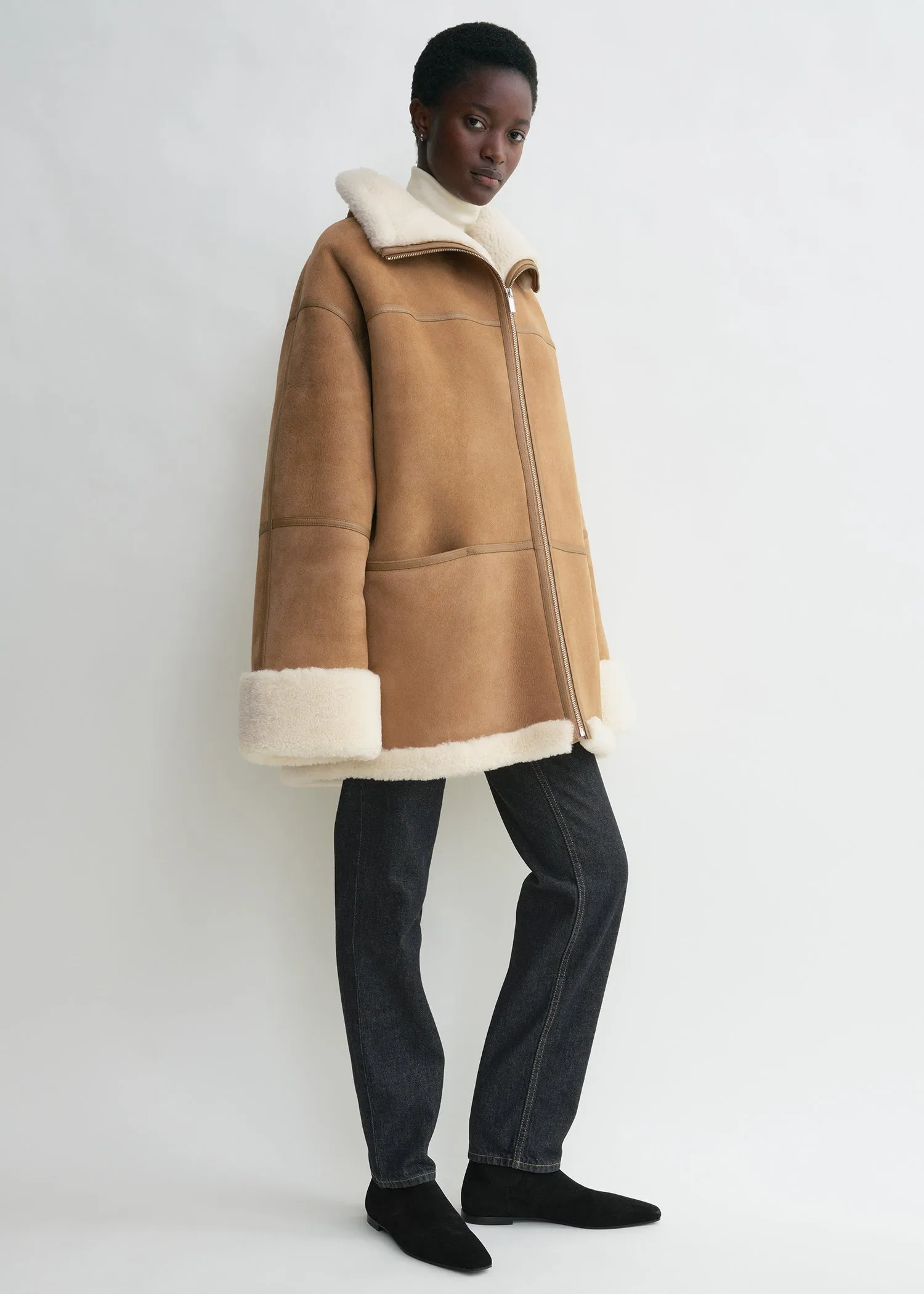 Signature shearling jacket biscuit