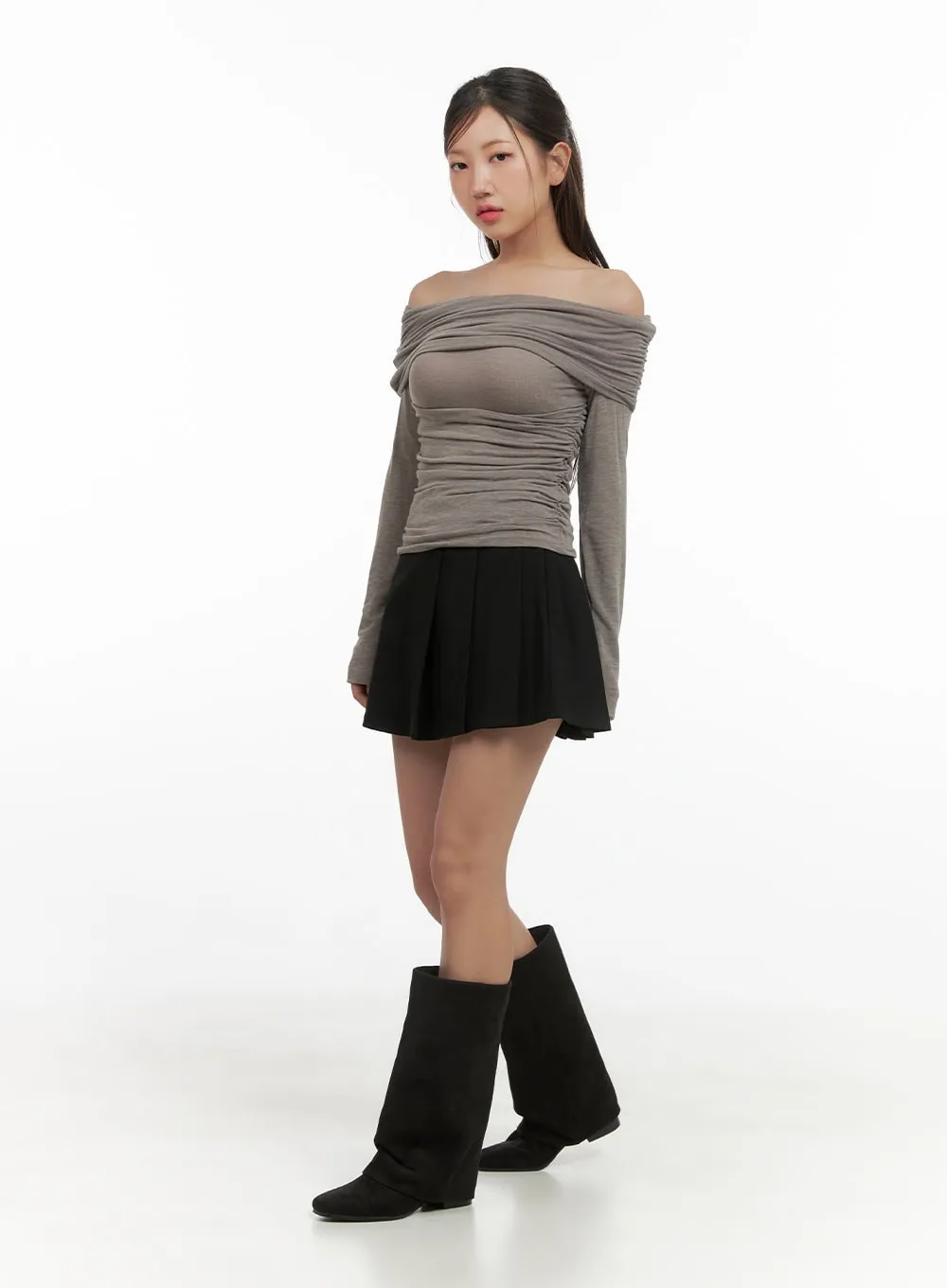 Solid Pleated Mini Skirt CS404