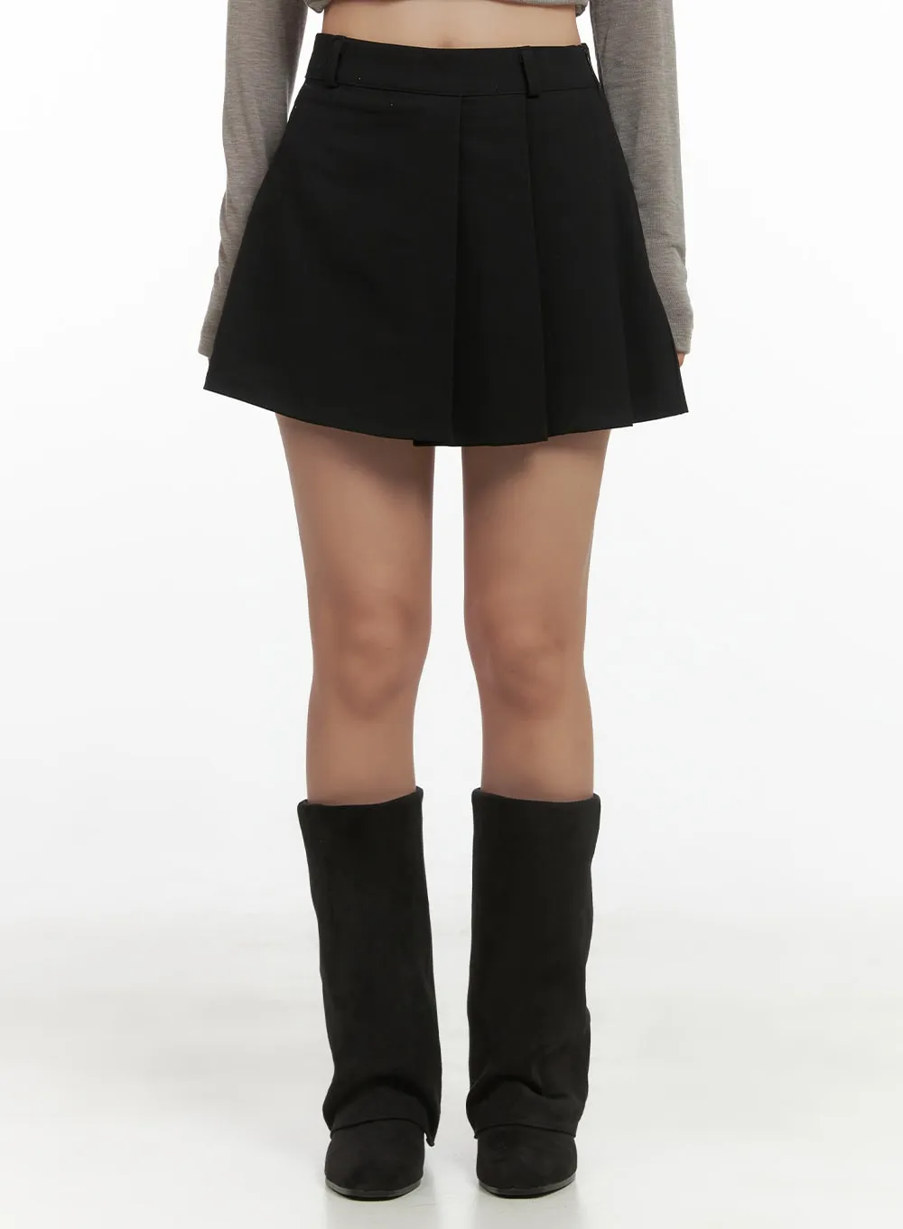 Solid Pleated Mini Skirt CS404