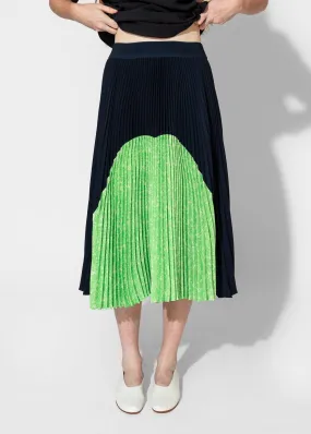 Sunburst Pleated Skirt in Midnight/Lime