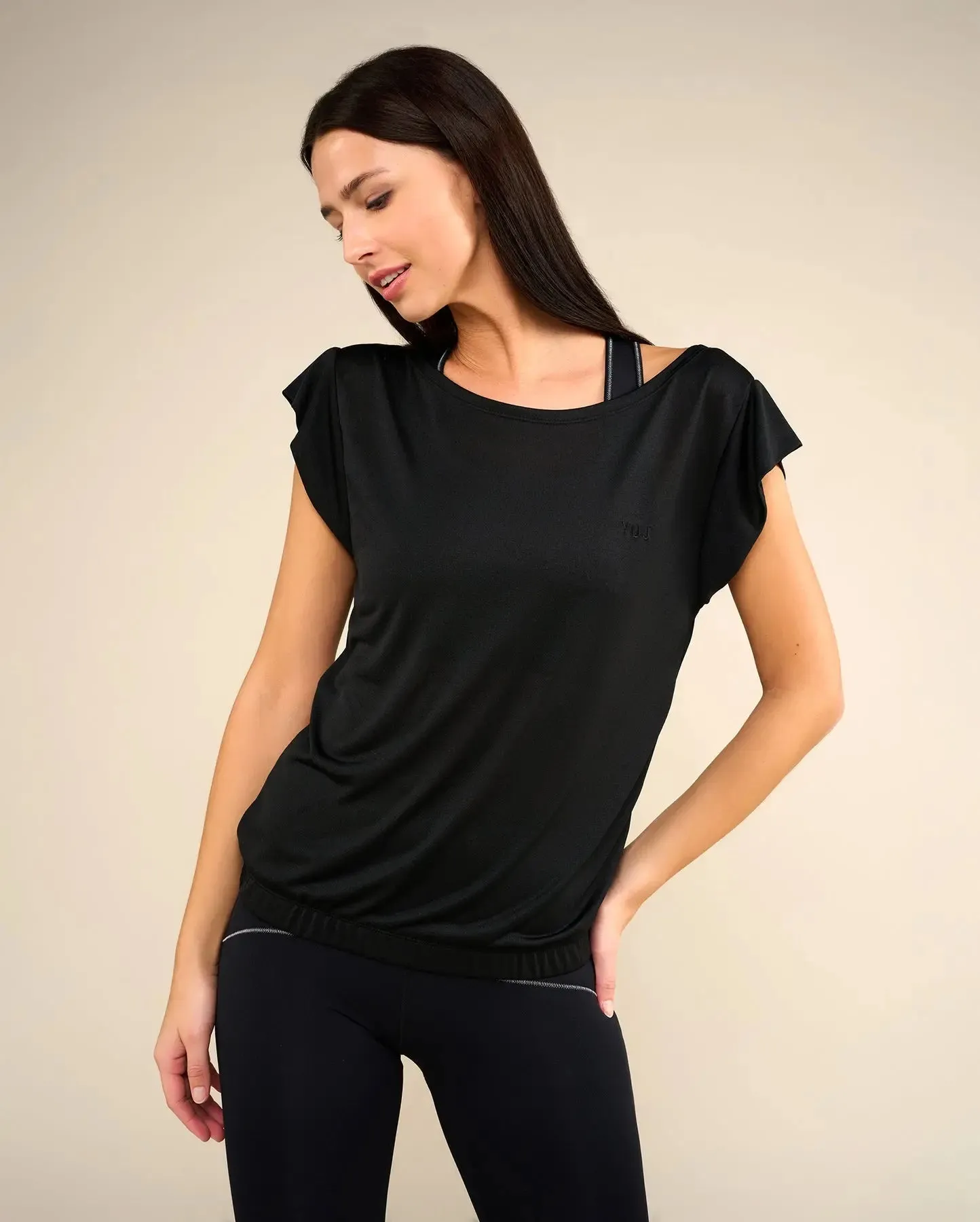 T-shirt de yoga noir SOFTEE