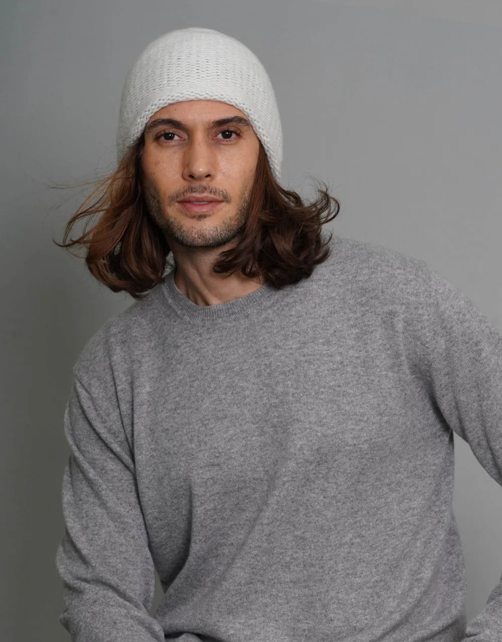 The Cashmere Beanie in Ice Mist