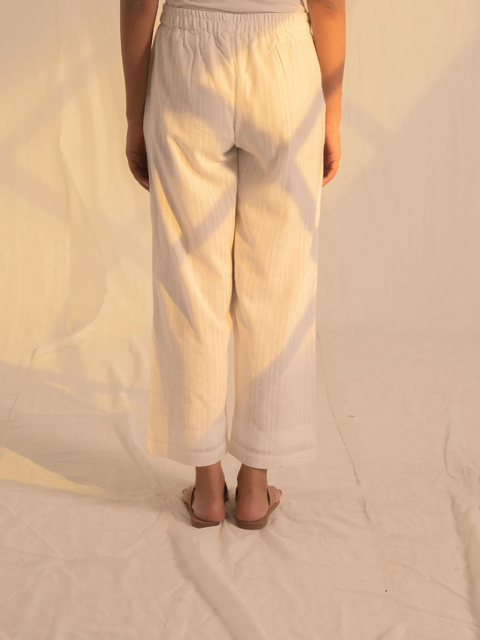 White Jacquard Cotton Seriously Short Pant