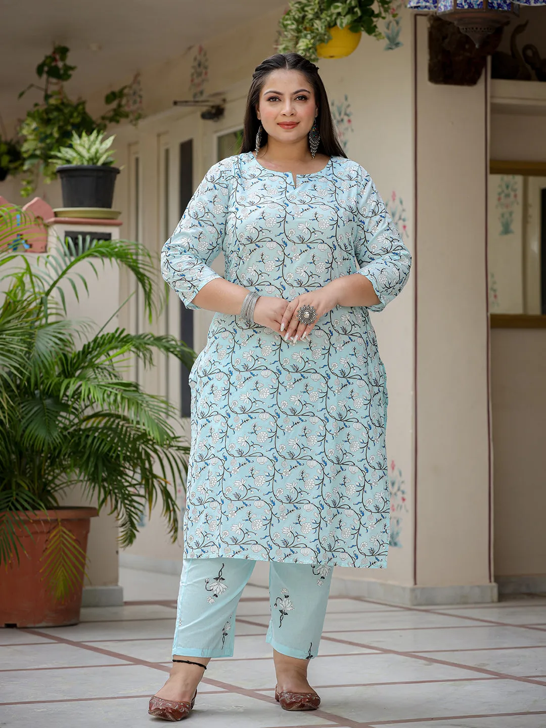 Women Plus Size Sky Blue Pure Cotton Kurta Set With Dupatta